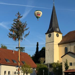 Heißluftballon Der Ballon zwischen Möckmühl und Hardheim. Ballonfahrt. Flug mit dem Heißluftballon oder auch Ballonfahrt. Flug durch Heißluftballon